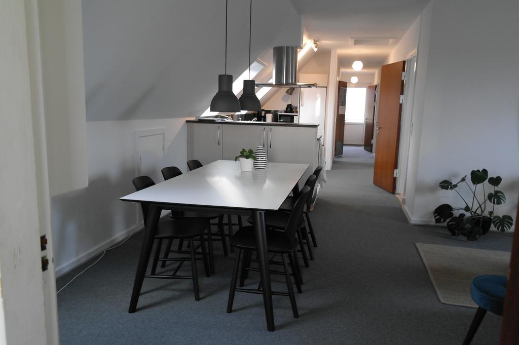 Molvangvej 2 Jelling Apartment Экстерьер фото